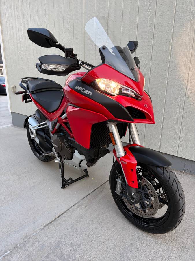 2016 Ducati, dovoz USA — foto 4 z 12