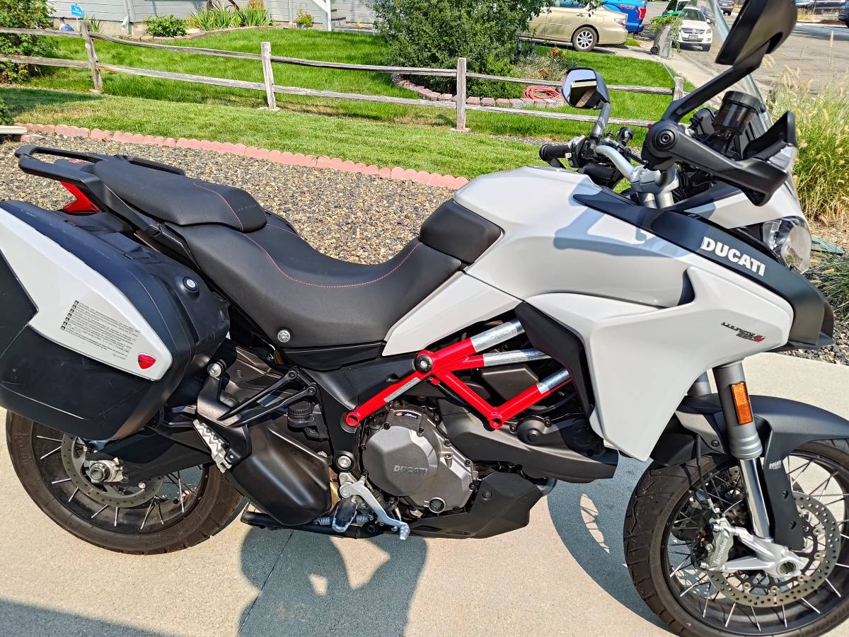 2020 Ducati, dovoz USA — foto 1 | AMECAR 2020 Ducati, dovoz USA — foto 1