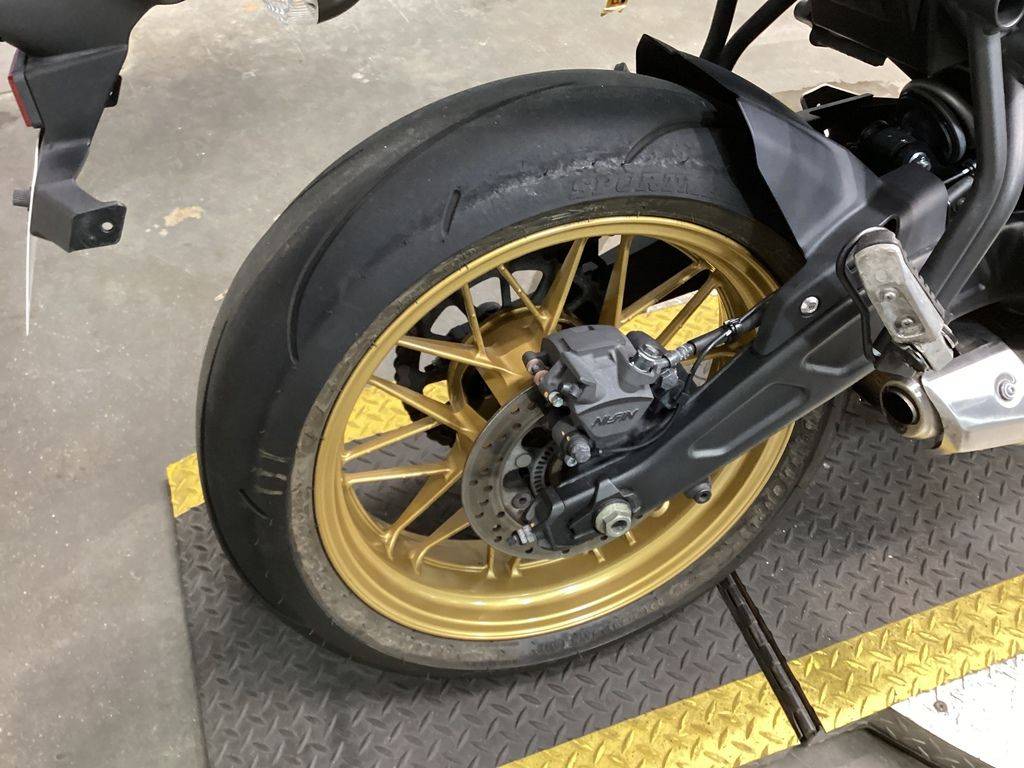 2022 Kawasaki, dovoz USA — foto 6 z 12