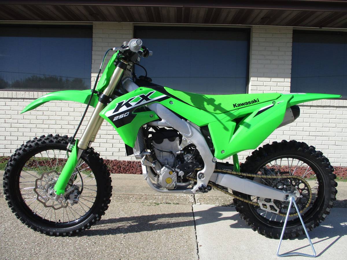 2024 Kawasaki, dovoz USA — foto 2 z 7