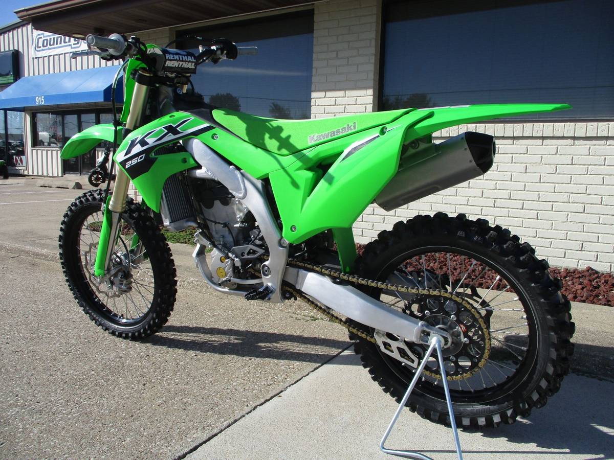 2024 Kawasaki, dovoz USA — foto 4 z 7