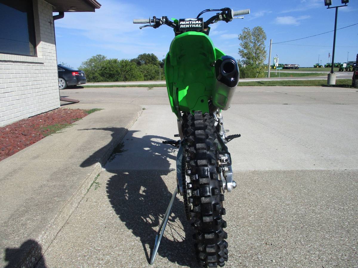 2024 Kawasaki, dovoz USA — foto 7 z 7