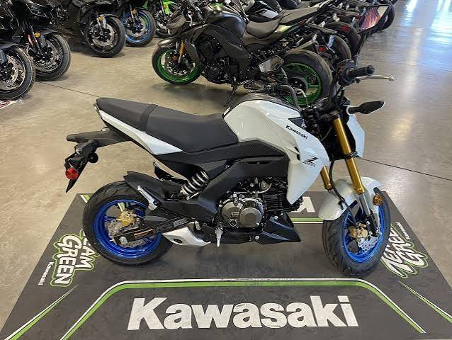 2026 Kawasaki, dovoz USA — foto 1