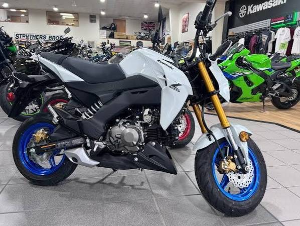 2026 Kawasaki, dovoz USA — foto 1