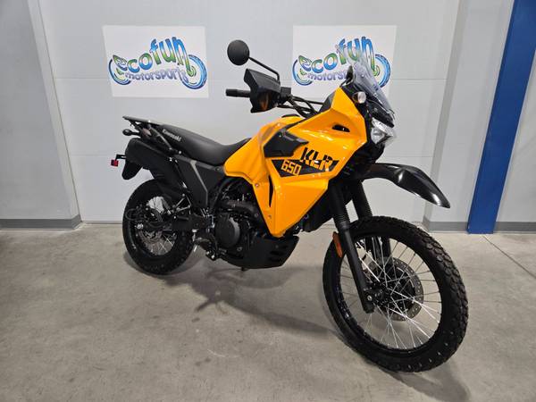 2026 Kawasaki, dovoz USA — foto 1