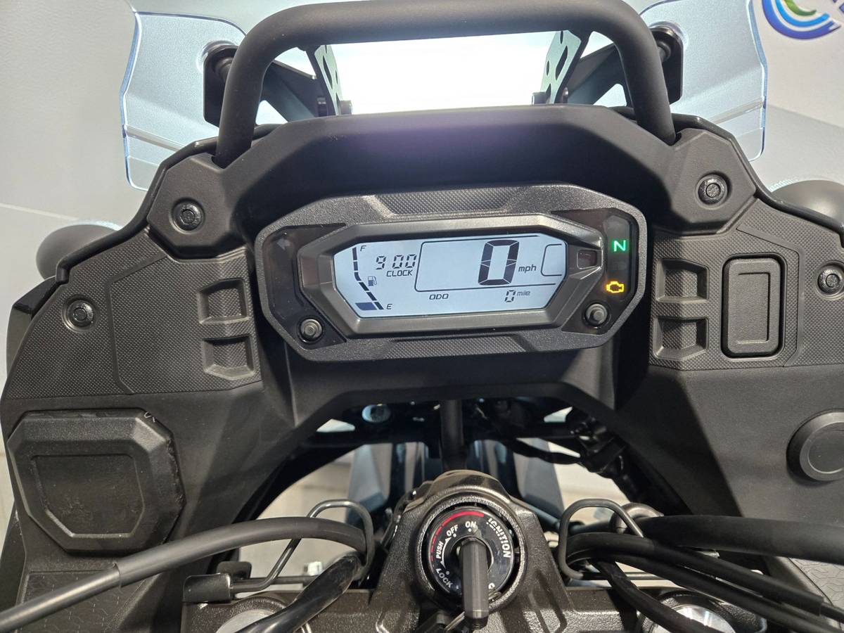 2026 Kawasaki, dovoz USA — foto 10 z 11