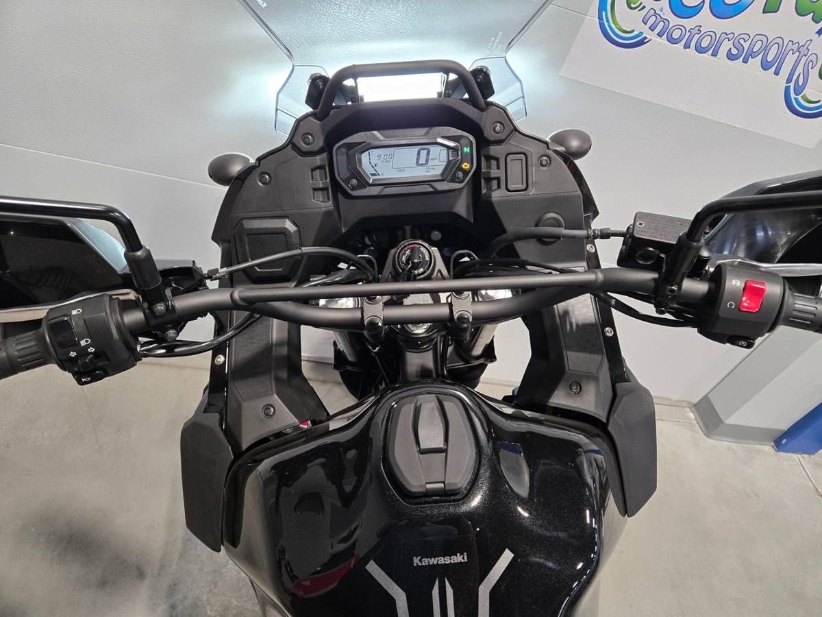 2026 Kawasaki, dovoz USA — foto 11 z 11