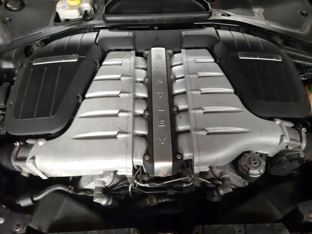 kompletní motor Beb Bentley Continental Gt 6.0 W12 560km, Skladom v EÚ — foto 1