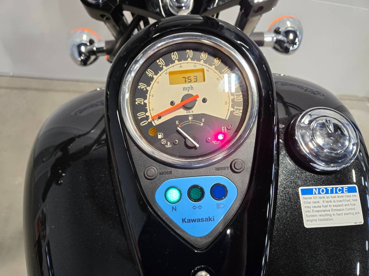 2026 Kawasaki, dovoz USA — foto 10 z 11