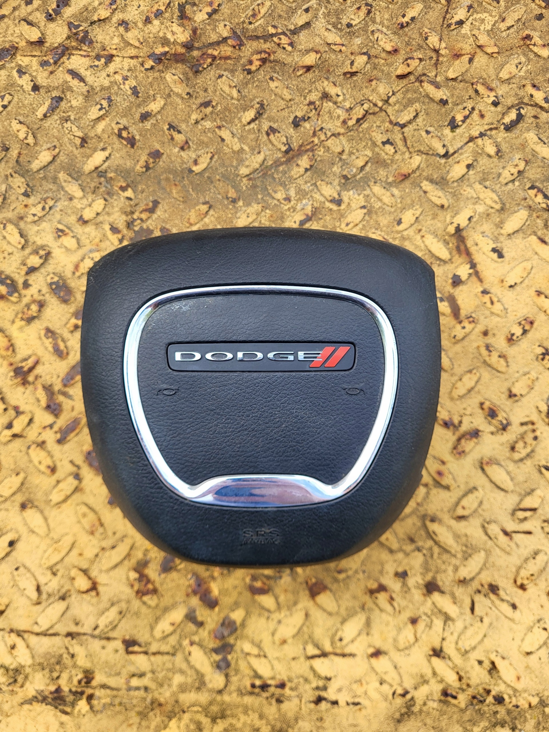 Dodge Challenger 2015+ airbag silentblok Kierowcy W volanty Usa originál, Skladom v EÚ — foto 1