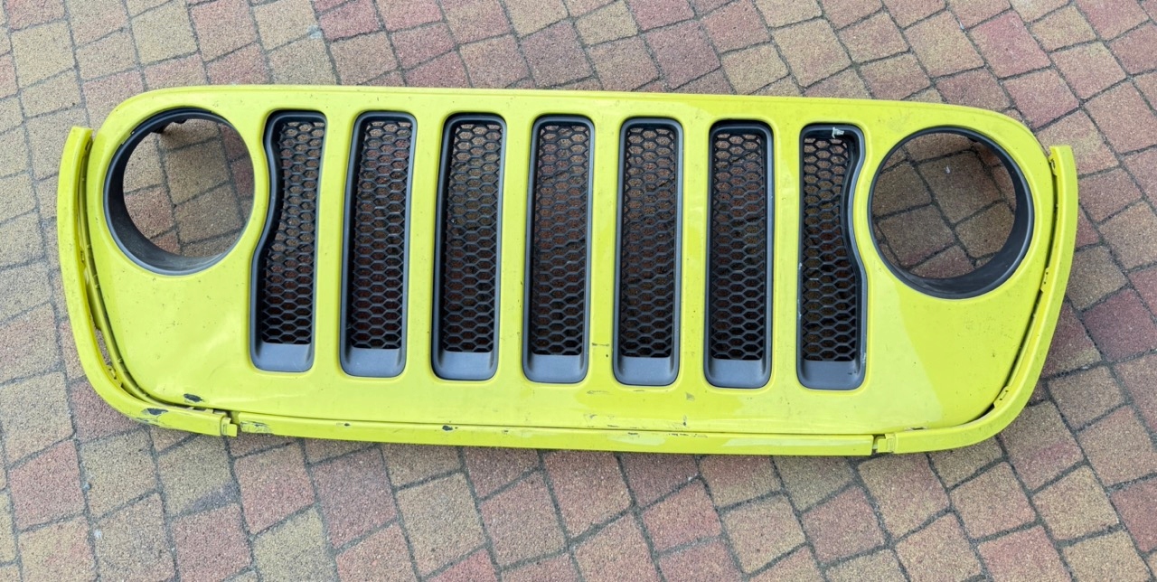 Jeep Wrangler 23r. Rubicon Jl Grill přední Sahara Sport Rubicon originál, Skladom v EÚ — foto 1