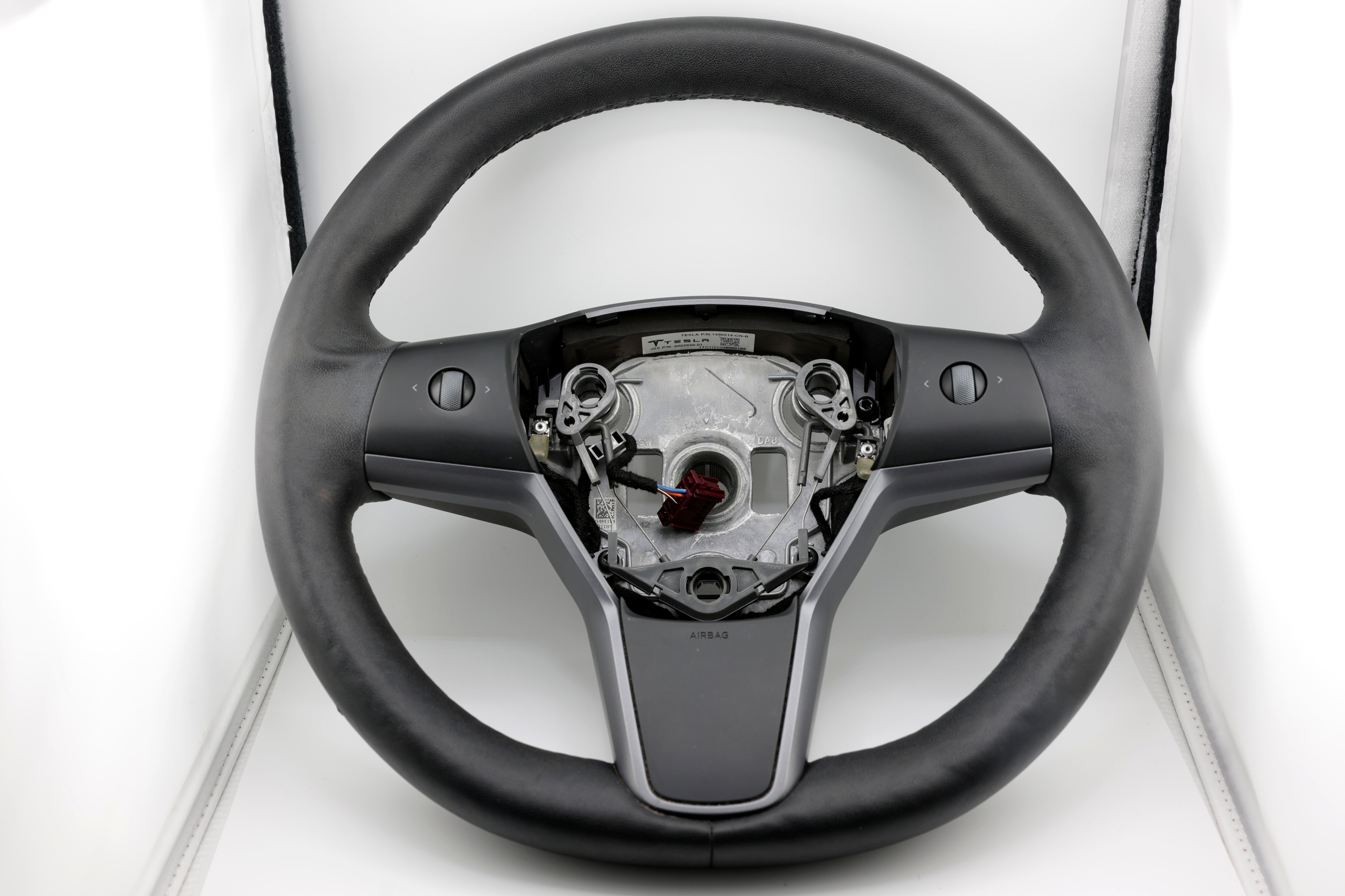 volant kožený Multifunkcyjna Tesla Model 3 Y 1490214-cn-b OE Eu, EU — foto 1 | AMECAR volant kožený Multifunkcyjna Tesla Model 3 Y 1490214-cn-b OE Eu, EU — foto 1