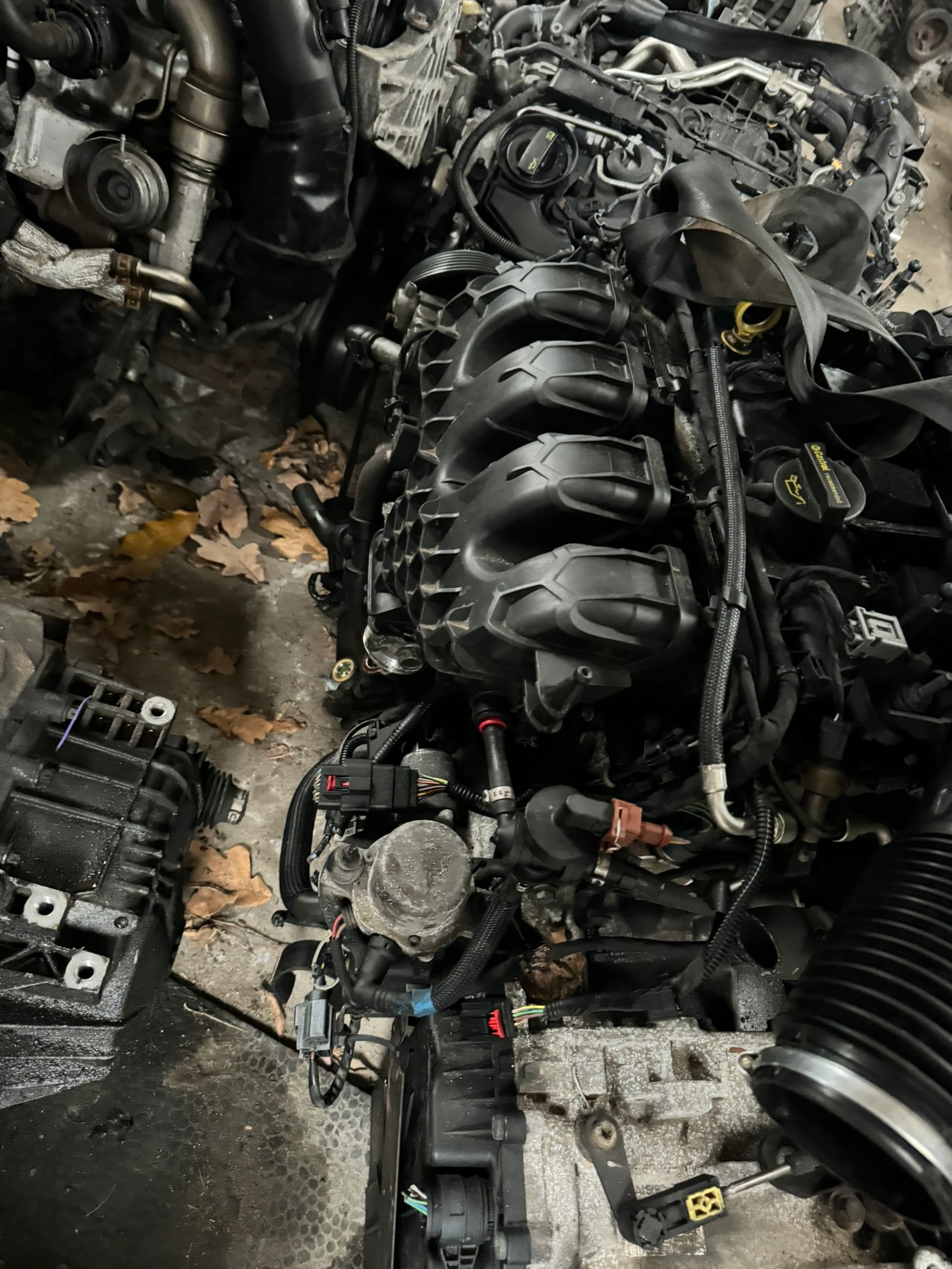 motor Ford 2.0 Ecoboost kompletní, Skladom v EÚ — foto 1