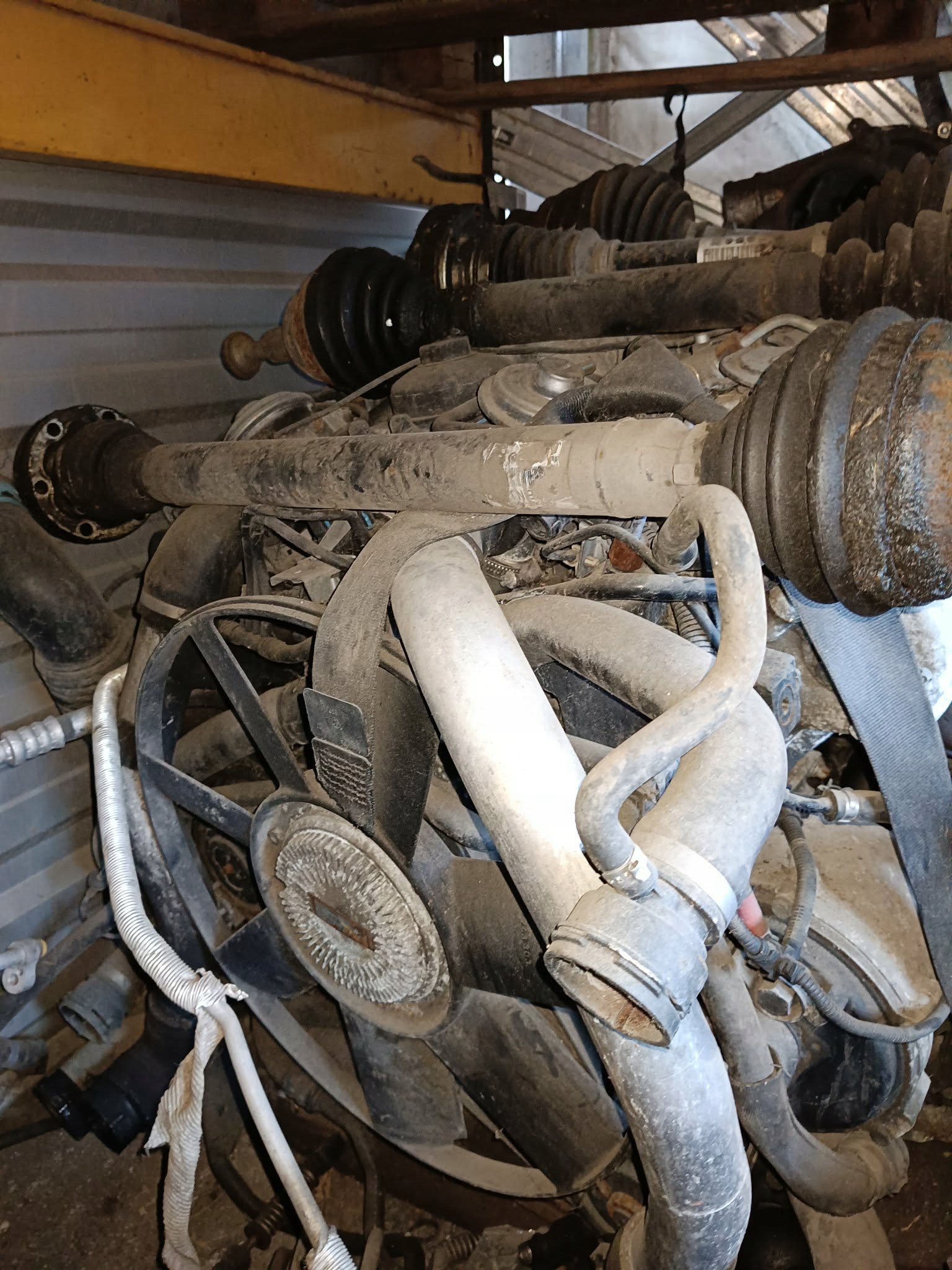 BMW E65 740d 398d1 kompletní motor M67, Skladom v EÚ — foto 1
