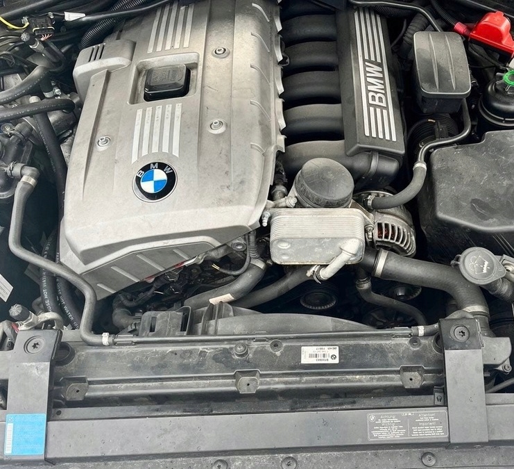 BMW E90 E60 E63 kompletní motor 3.0i N52 N52b30 258km originál, Skladom v EÚ — foto 1 | AMECAR BMW E90 E60 E63 kompletní motor 3.0i N52 N52b30 258km originál, Skladom v EÚ — foto 1