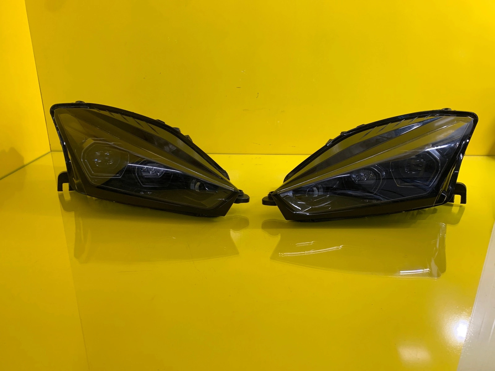 světlomet komplet levý i pravý Lamborghini Revuelto Full Led, Skladom v EÚ — foto 1