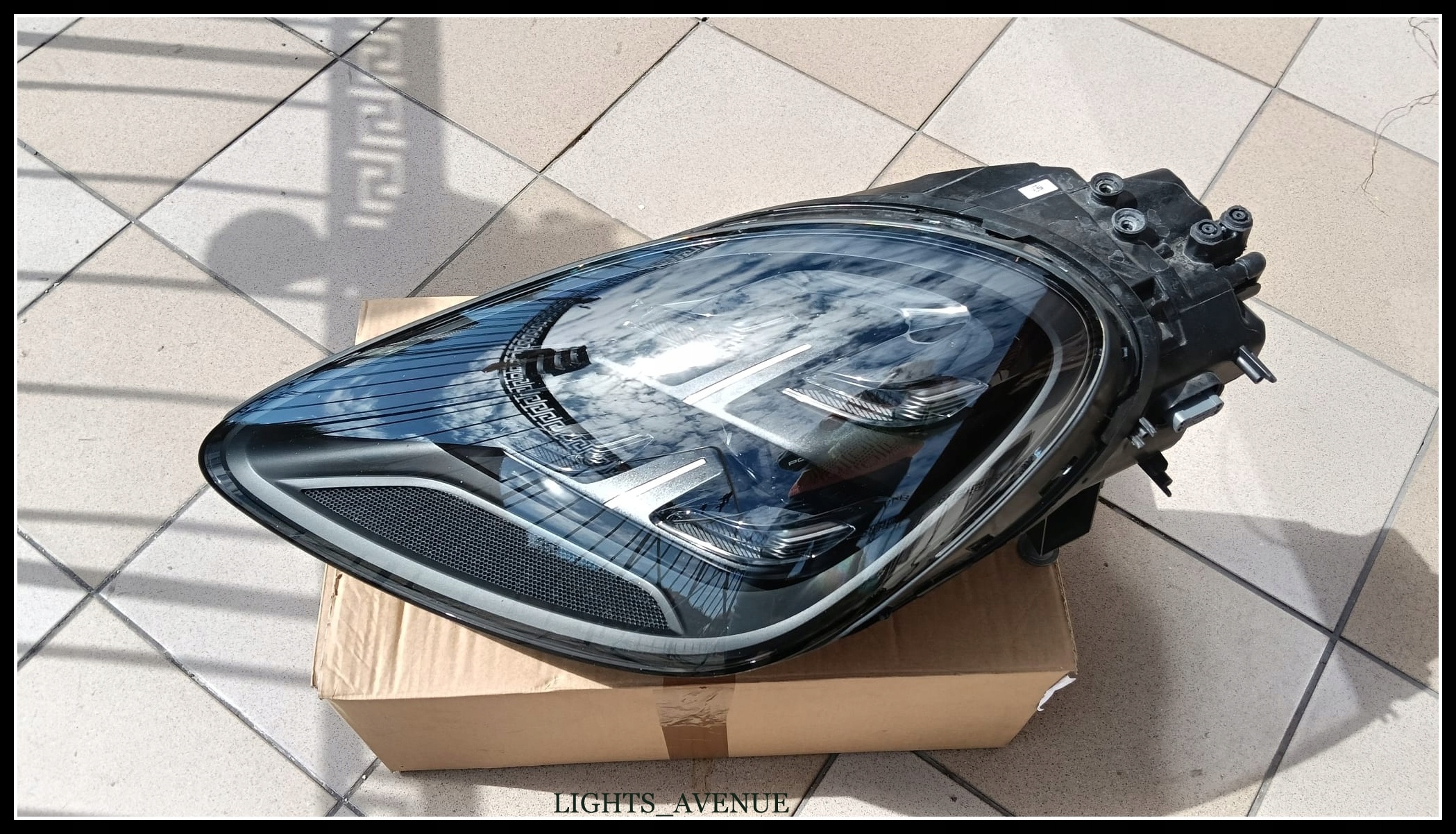 Porsche Cayenne 9y0 FULL LED Matrix levá světlomet přední 9y0941103b, Skladom v EÚ — foto 1