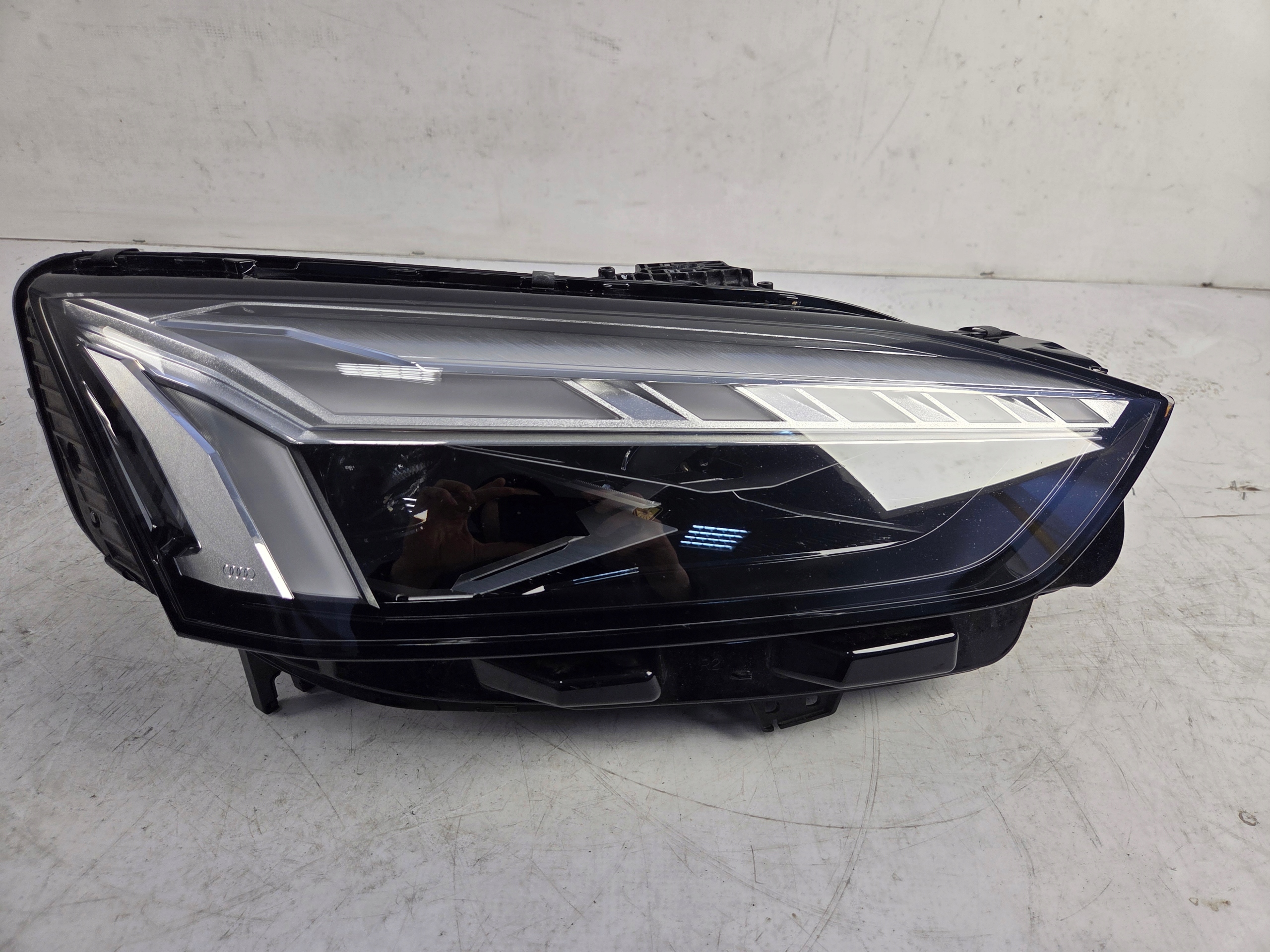 světlomet přední pravá Laser Audi A5 8w facelift 2020-2024 Ladna, Skladom v EÚ — foto 1