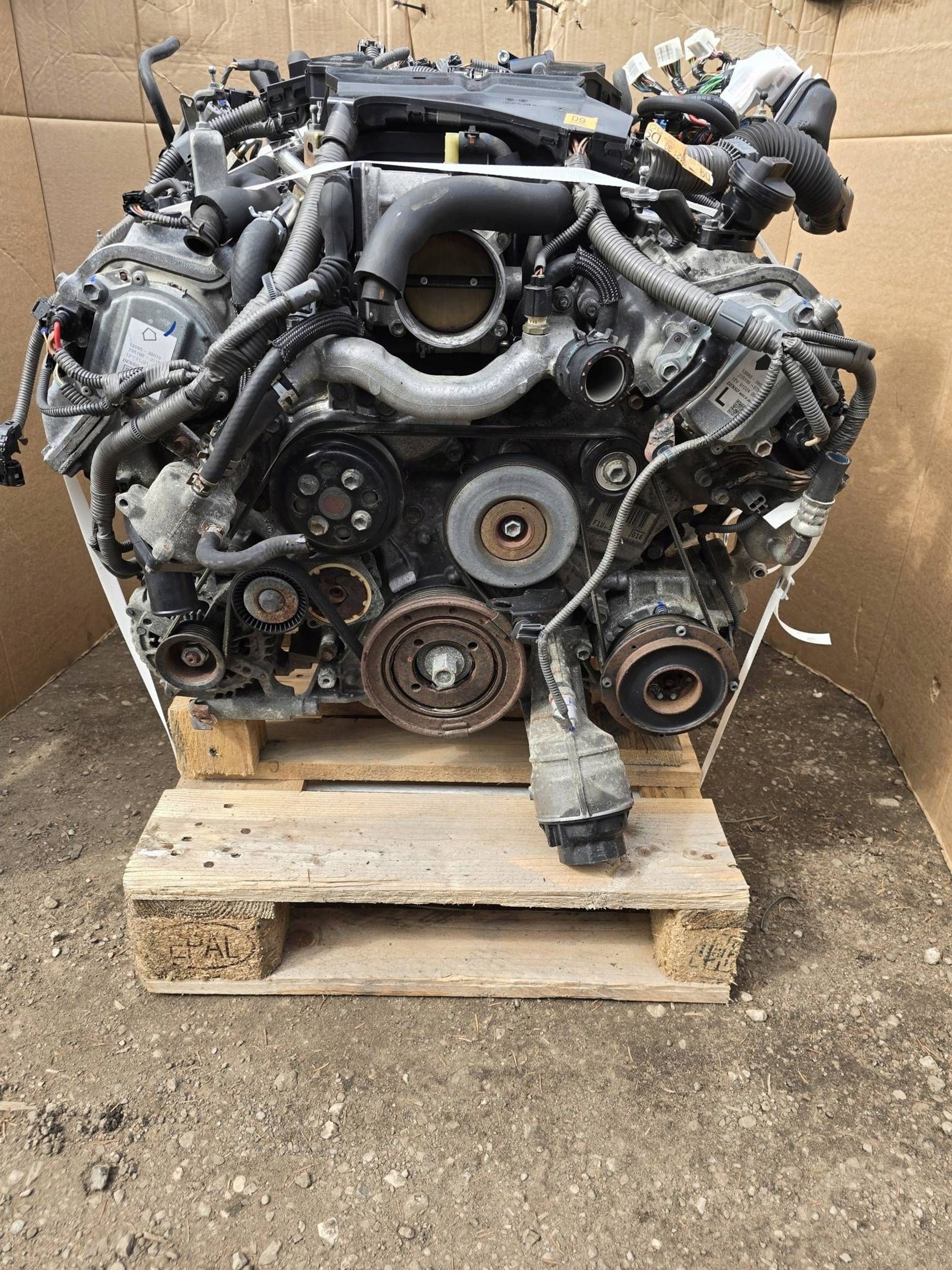 Kompletní motor Lexus OE benzínový 4.6 V8 F1UR-S20, Skladom v EÚ — foto 1