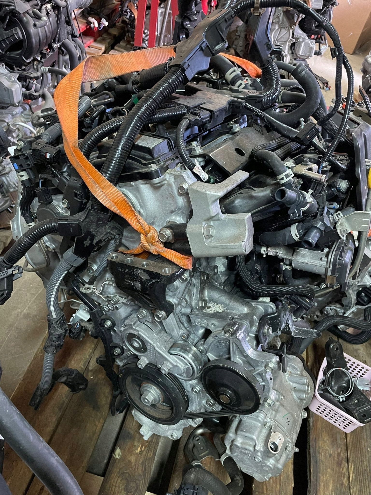 Lexus motor T24a, Skladom v EÚ — foto 1