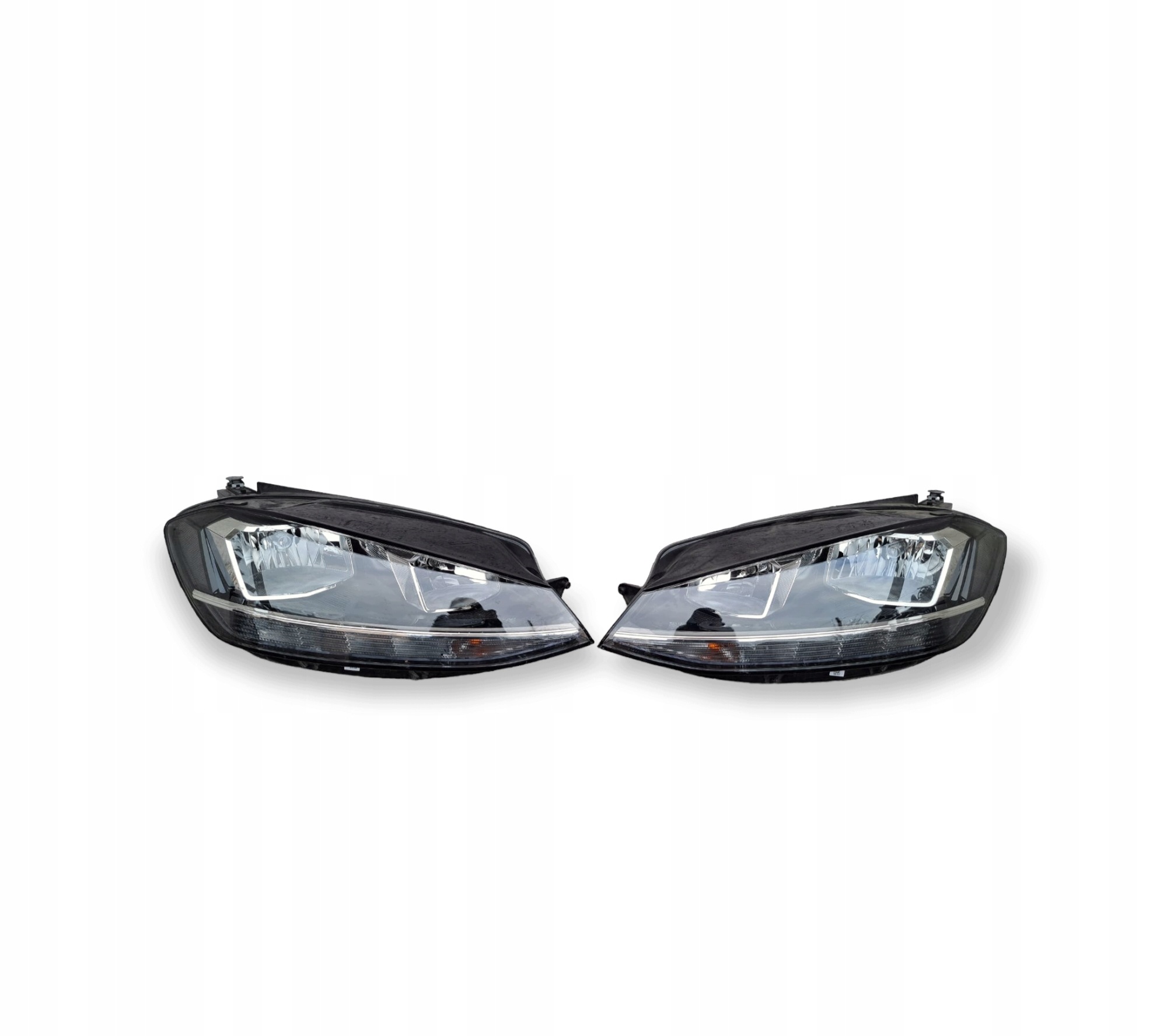 VW Golf 7 facelift komplet Lamp originál, Skladom v EÚ — foto 1