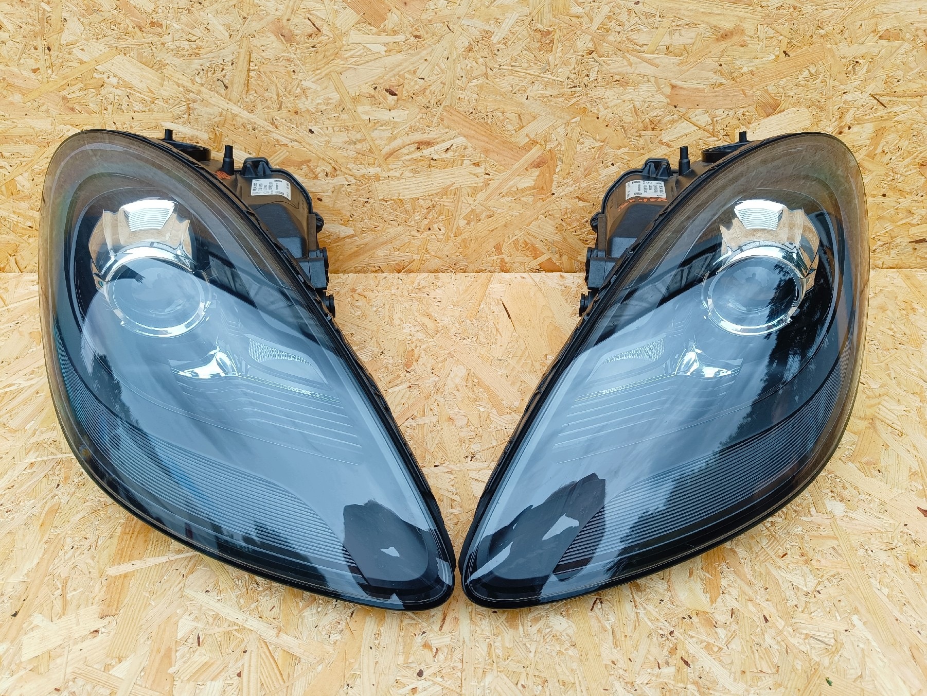 Porsche Cayman Boxter 982 Kpl. světlomety přední 982941009c 982941010c 2022r, Skladom v EÚ — foto 1