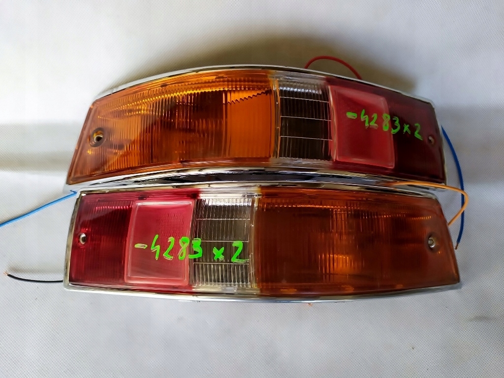 světlomet zadní komplet levý i pravý Porsche 911, Skladom v EÚ — foto 1