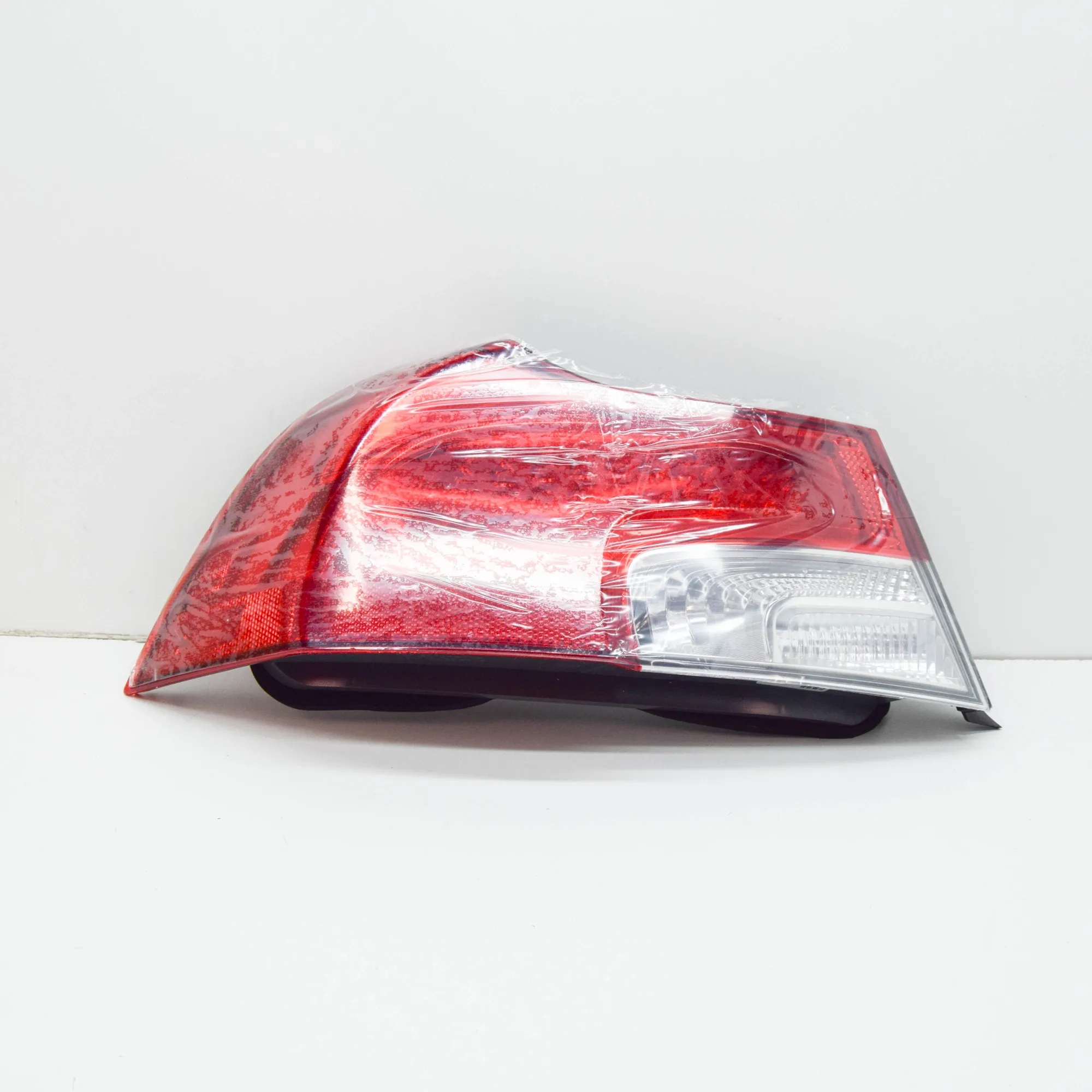 levý zadní světlomet VOLVO C70 II MK2 31299414, Skladom v EÚ — foto 3 z 11