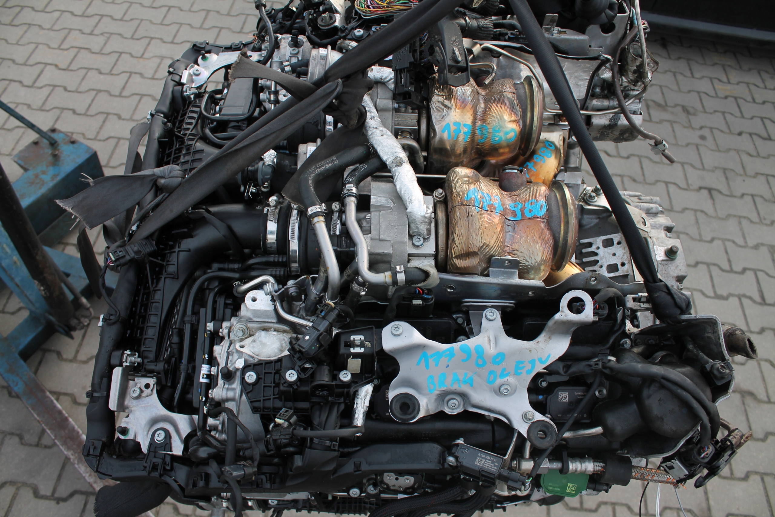 kompletní motor Mercedes Amg 6,3amg Gle 177980 2023r 25tys Km, Skladom v EÚ — foto 1