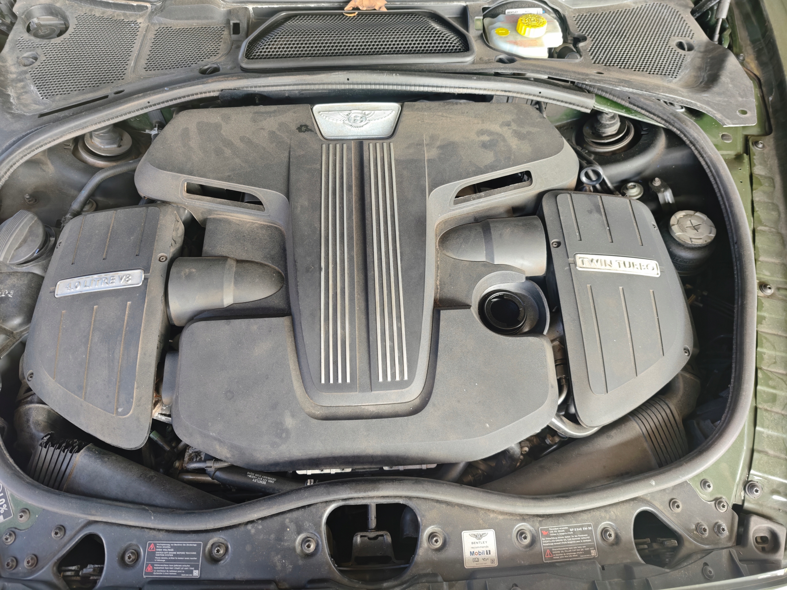 kompletní motor 4.0 V8 biturbo CYCB Bentley Continental GT, Skladom v EÚ — foto 1