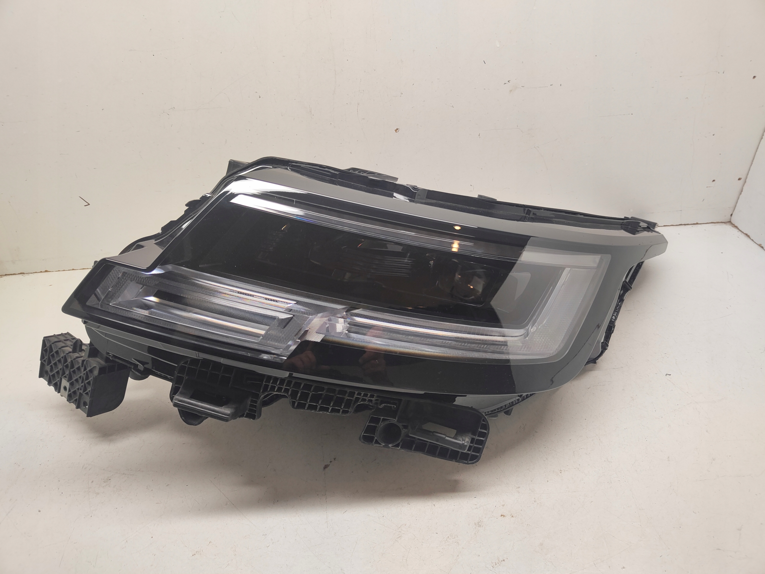 světlomet levá Range Rover Vogue Full Led Laser L460, Skladom v EÚ — foto 1