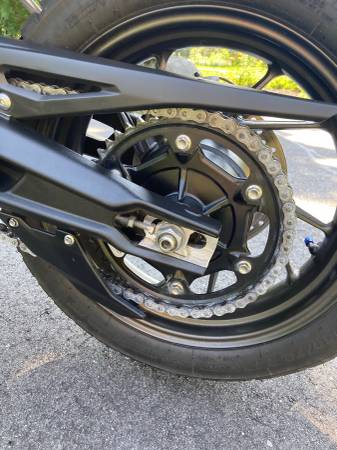 2022 Triumph, dovoz USA — foto 10 z 12