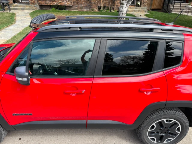 2015 Jeep Renegade Trailhawk, červená, 154 567 km, dovoz Kanada — foto 5 z 5