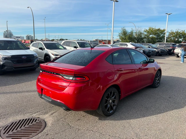 2015 Dodge Dart SXT / Bluetooth / Régulateur de vitesse, červená, 116 841 km, dovoz Kanada — foto 5 z 14
