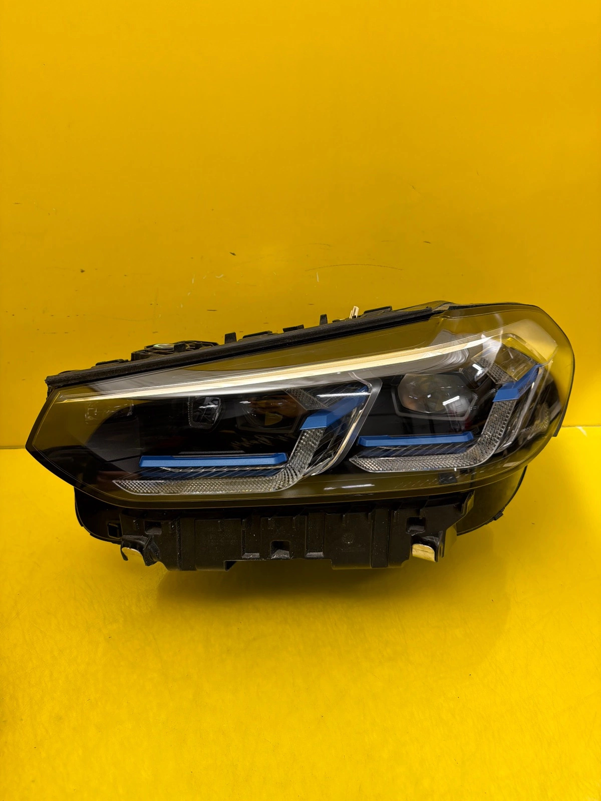 světlomet levá BMW X3 G01 facelift Laser 5A0E611-04, Skladom v EÚ — foto 1