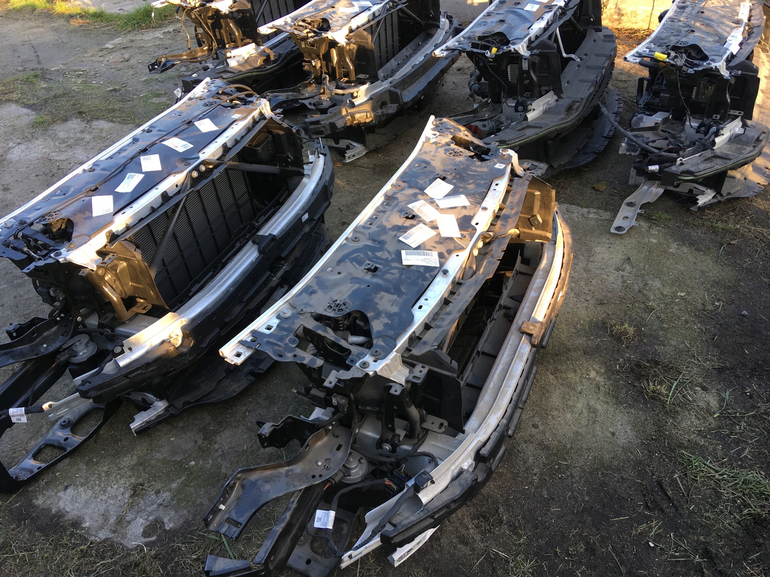 BMW 8 G14 G15 G16 Přední, Skladom v EÚ — foto 1