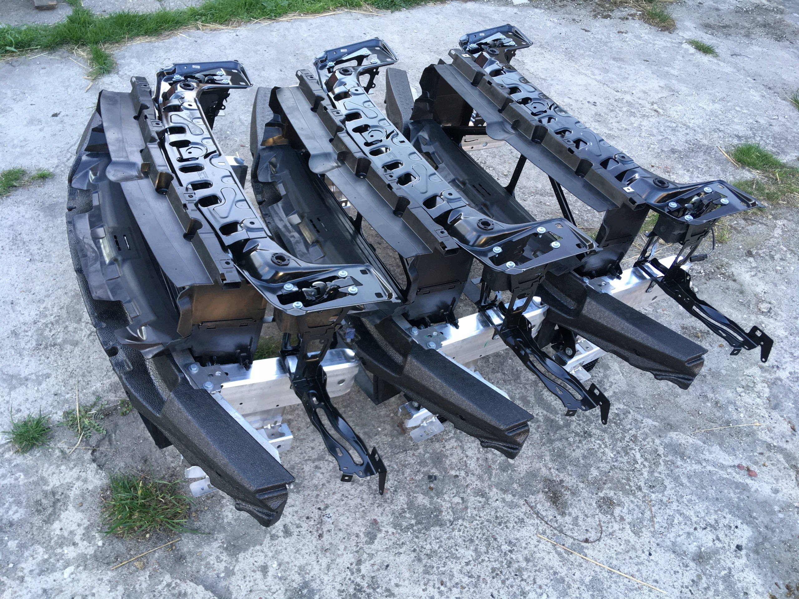 komplet předek: světlomety, nárazník, blatníky, kapota, nosník, ventilátor — BMW M2 F87 CS motor přední, Skladom v EÚ — foto 1