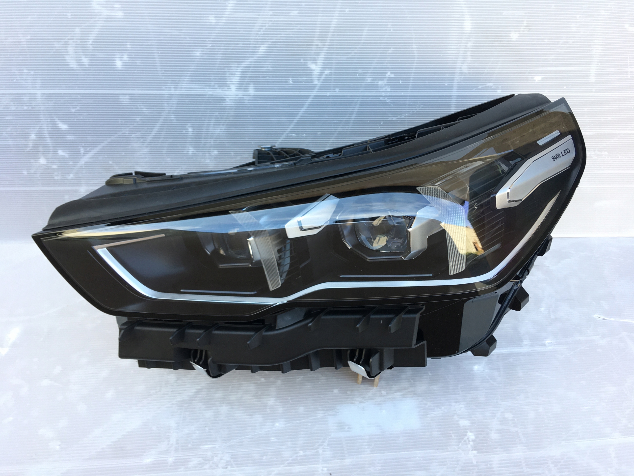 BMW 5 G60 nová světlomet Led Amerika motor přední blatník nárazník kapota M5 G90, Skladom v EÚ — foto 1