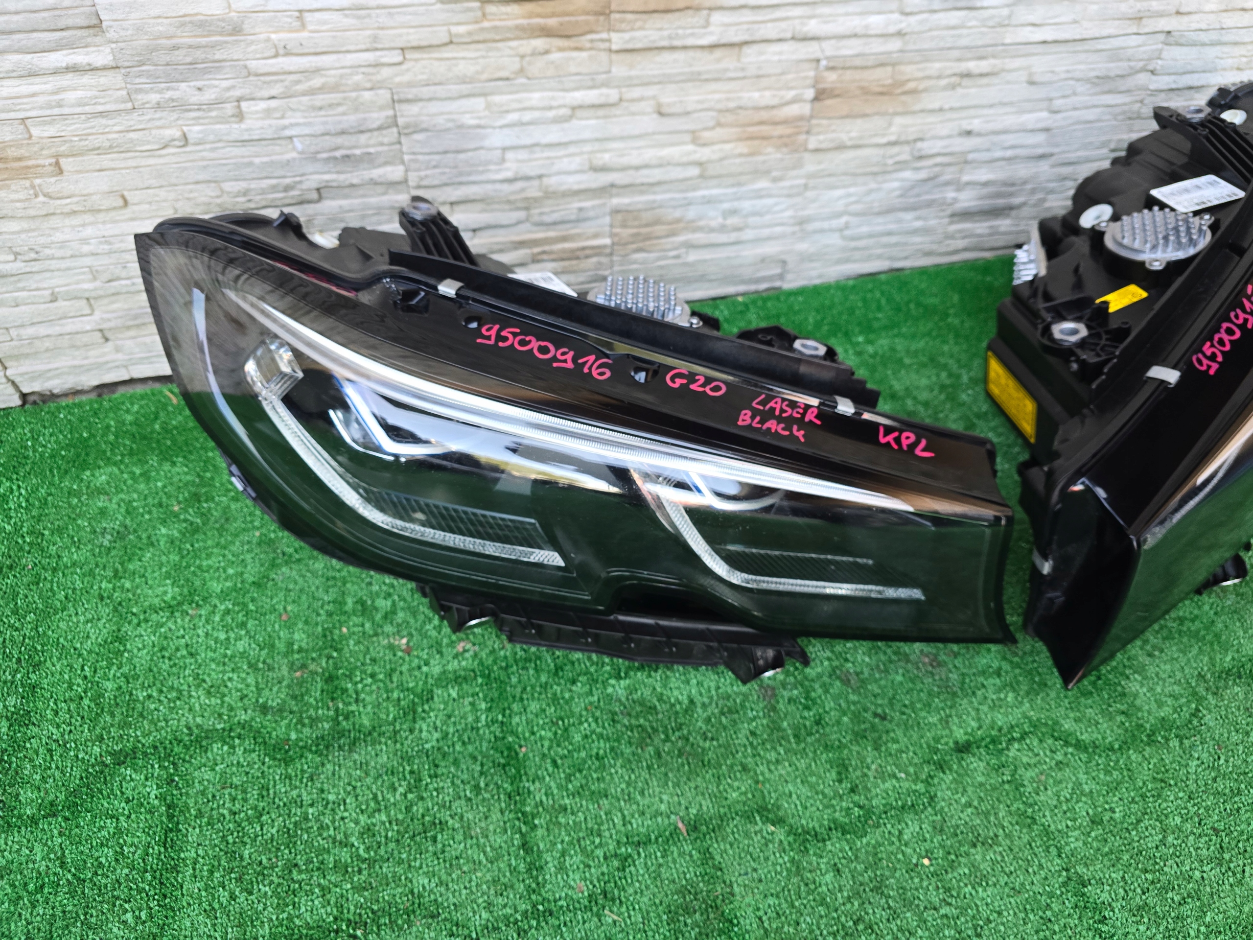 světlomet Laser BMW 3 G20 G21 Black 9500915 9500916, čierna, Skladom v EÚ — foto 2 z 6