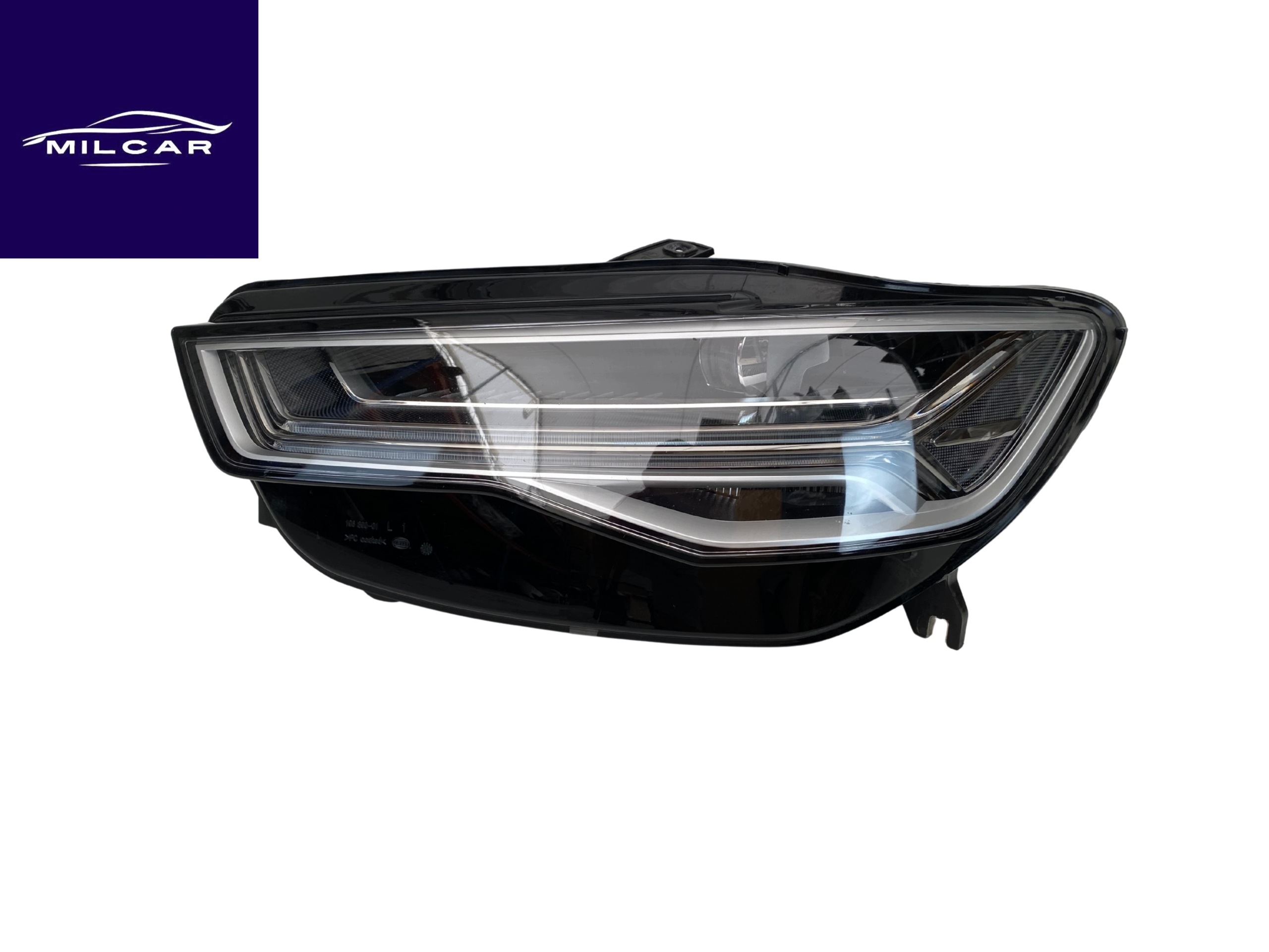 Audi A6 4g C7 facelift 2015- světlomet levá přední FULL LED Matrix 4g0941035, Skladom v EÚ — foto 1