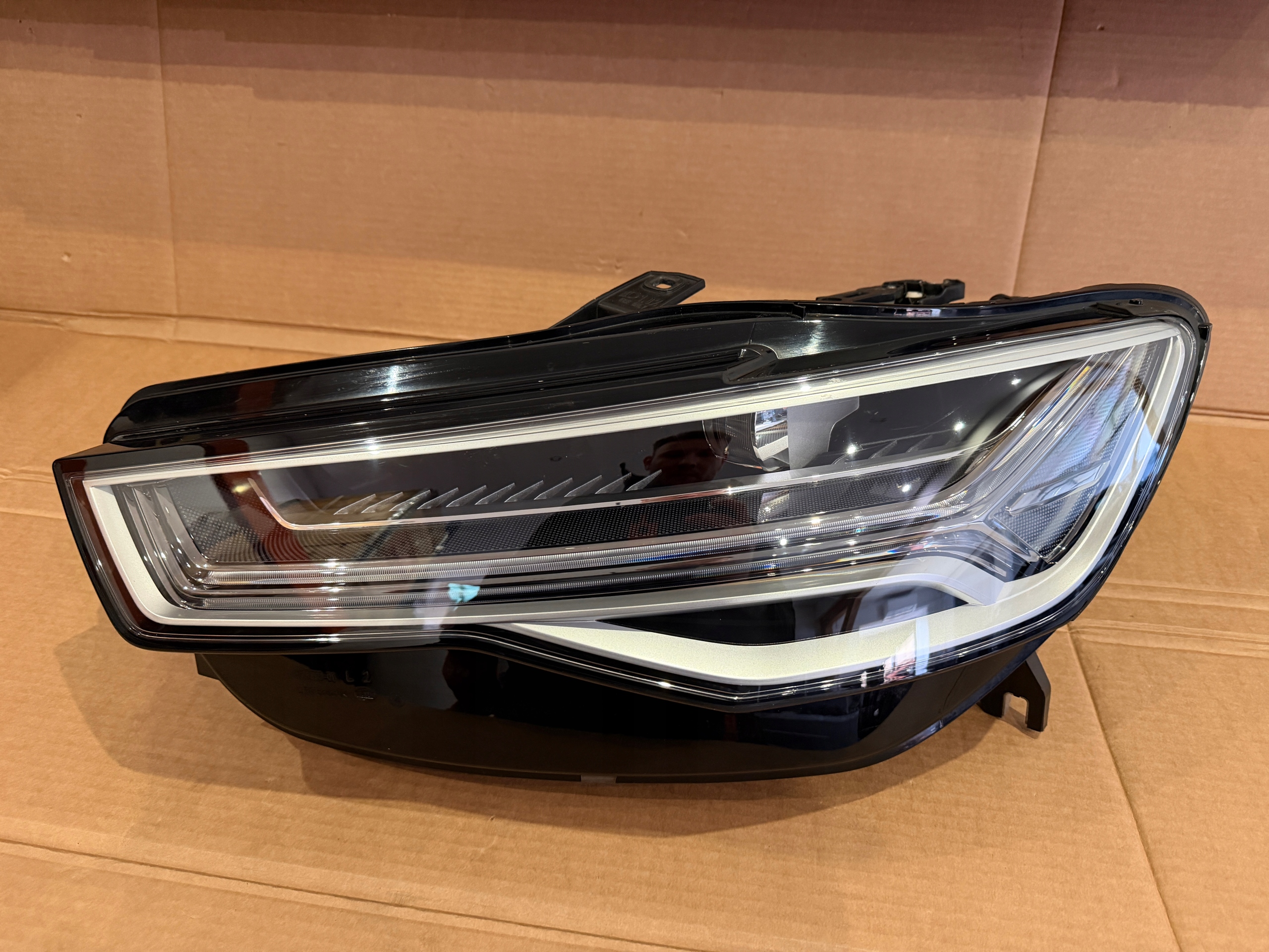 Audi A6 C7 facelift světlomet levá FULL LED Matrix 4g0941035, Skladom v EÚ — foto 1