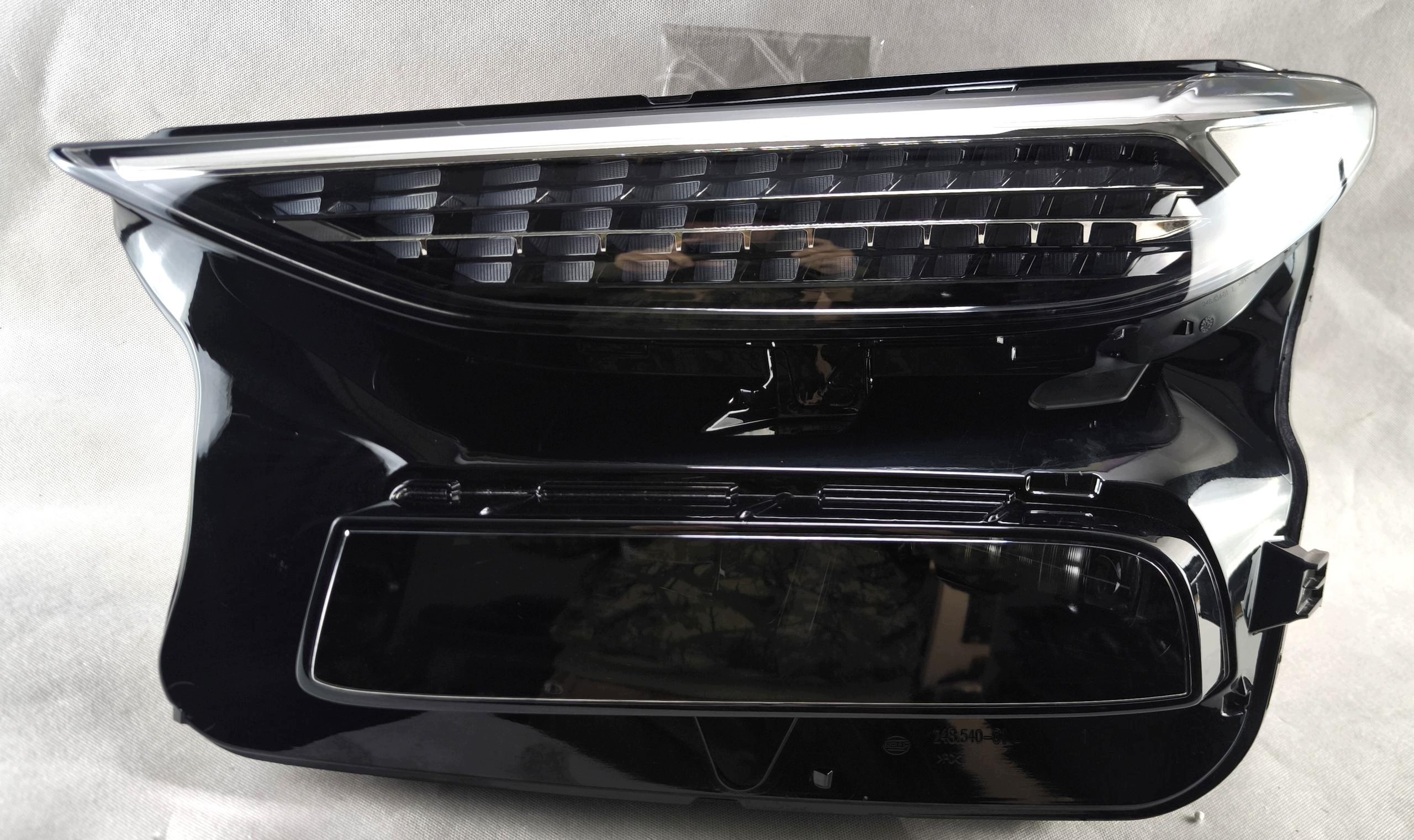 Audi Q6 E-tron FULL LED Matrix levý světlomet 85h941039, Skladom v EÚ — foto 1