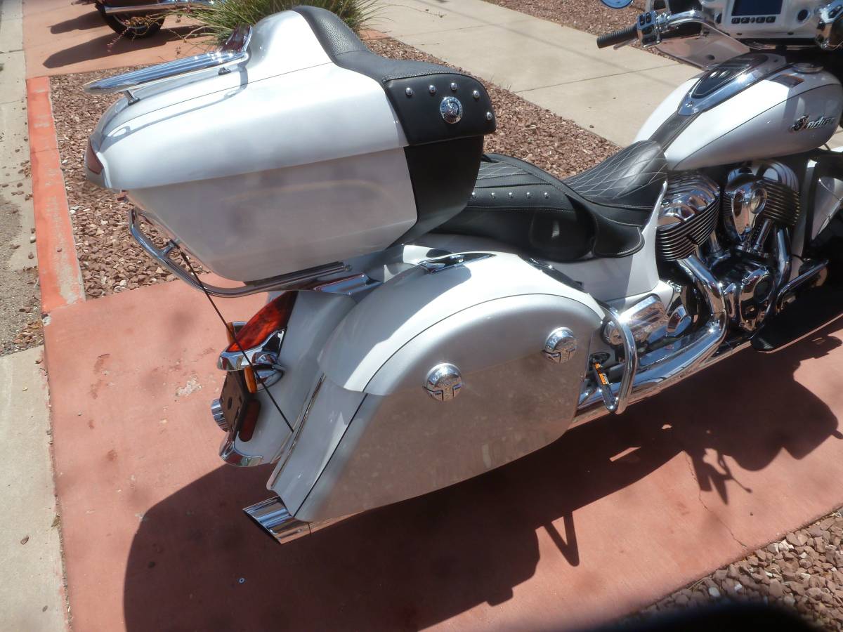 2018 Indian, dovoz USA — foto 6 z 11