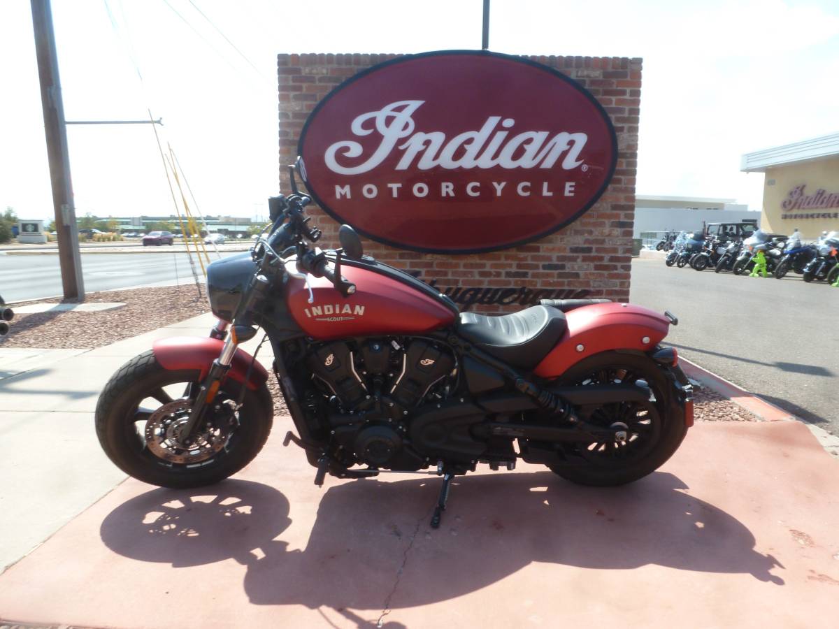 2025 Indian, dovoz USA — foto 1 | AMECAR 2025 Indian, dovoz USA — foto 1