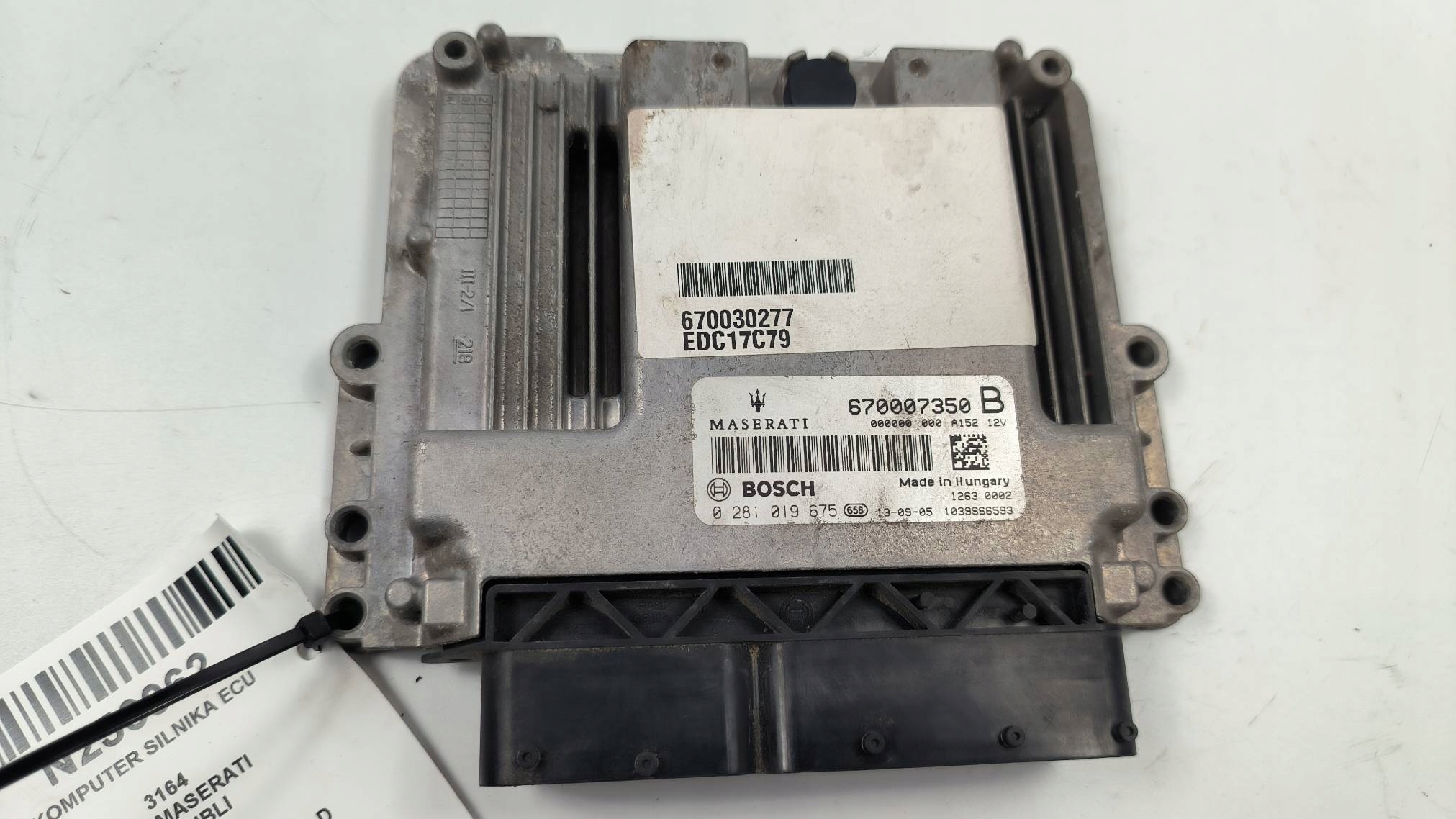 řídicí jednotka motoru Ecu 670007350b 3.0 D Ghibli, Skladom v EÚ — foto 1