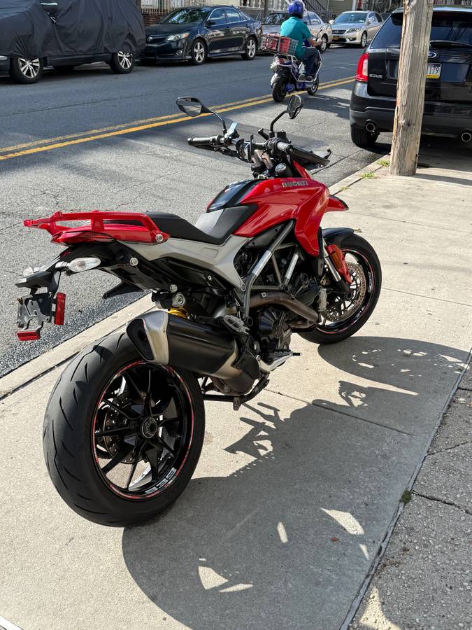 2016 Ducati, dovoz USA — foto 7 z 10