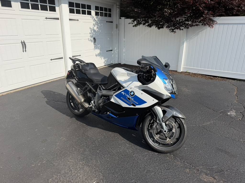 2012 BMW, dovoz USA — foto 4 z 12