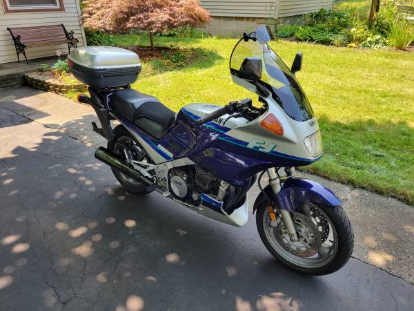 1992 Yamaha, dovoz USA — foto 2 z 9