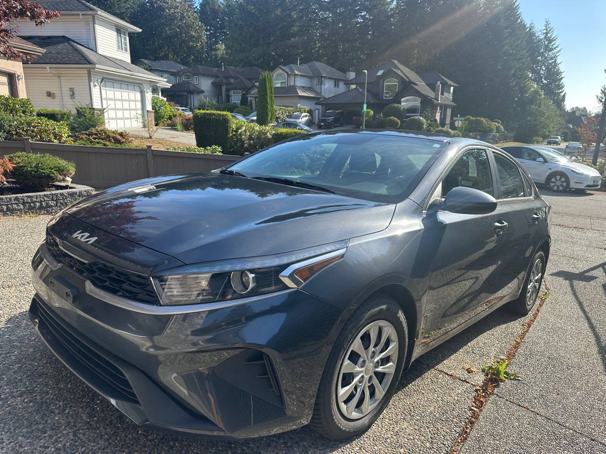 2023 Kia, dovoz Kanada — foto 1