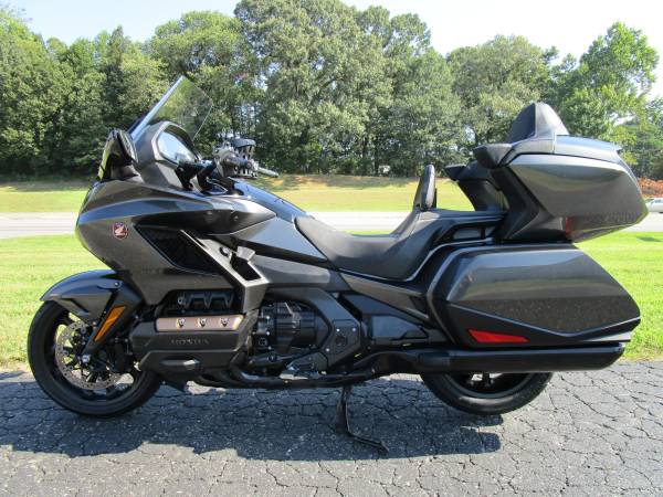 2024 Honda, dovoz USA — foto 1